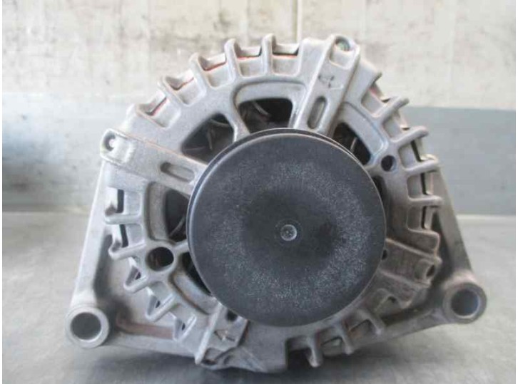 Recambio de alternador para opel astra j gti 1.4 sedan p10 referencia OEM IAM 1202245  