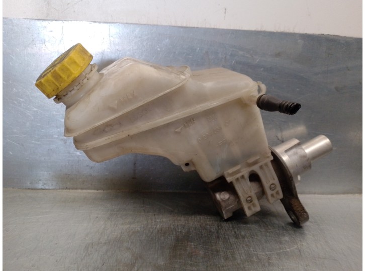 Recambio de bomba freno para alfa romeo mito (145) distinctive referencia OEM IAM 204Y21817 0204051107 BOSCH