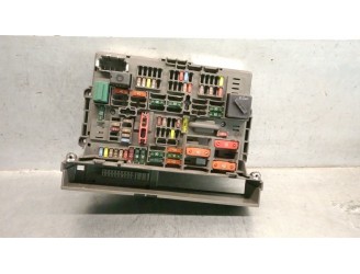 Recambio de caja reles / fusibles para bmw 3 coupé (e92) 320 d referencia OEM IAM 9119446 