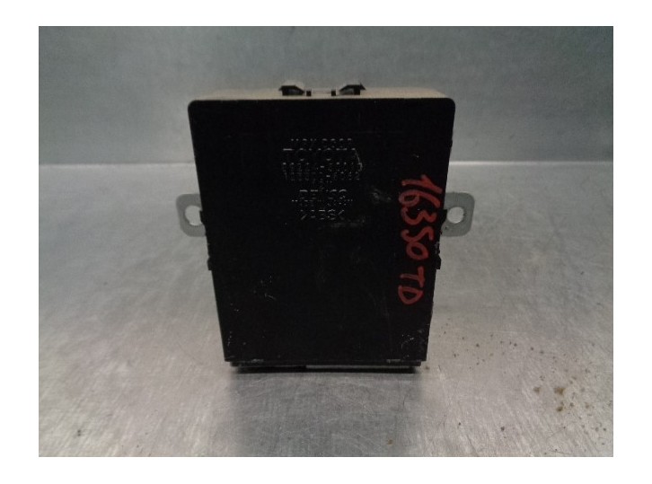 Recambio de centralita cierre para lexus gs300 (jzs160) 3.0 24v cat referencia OEM IAM 8922430010 1233006062 DENSO