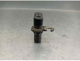Replacement vacuum solenoid valve for Peugeot 607 (S2) 3.0 V6 24V OEM IAM reference 9640027780 