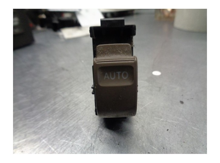 Recambio de mando elevalunas trasero derecho para lexus gs300 (jzs160) 3.0 24v cat referencia OEM IAM 3492W98  