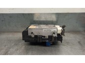 Recambio de caja reles / fusibles para chrysler voyager (gs) 2.4 cat referencia OEM IAM P04686498AE  