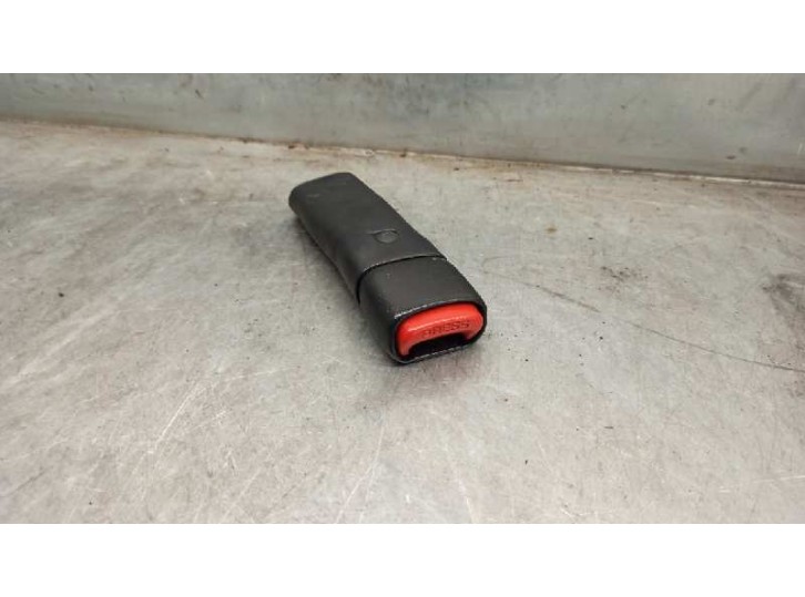 Recambio de enganche cinturon para chrysler voyager (gs) 2.4 cat referencia OEM IAM 4680202  