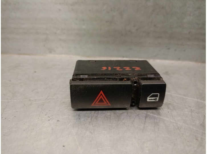 Recambio de warning para bmw x5 (e53) 3.0 d referencia OEM IAM 61318368920 