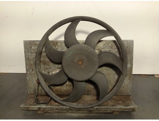 Recambio de electroventilador para bmw 3 coupé (e92) 320 d referencia OEM IAM 3136613273 17425A3F105 1137328144 BOSCH