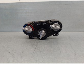 Recambio de mando calefaccion / aire acondicionado para kia rio ii (jb) 1.4 16v referencia OEM IAM 972501G050PH 