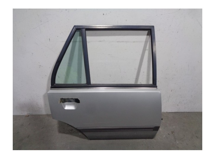 Recambio de puerta trasera derecha para renault 18 2.0 referencia OEM IAM 4541443 GRIS 5 PUERTAS