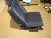 Recambio de asiento delantero derecho para volvo serie 740 berlina/familiar 2.3 referencia OEM IAM 1349805 TELA AZUL 4 PUERTAS