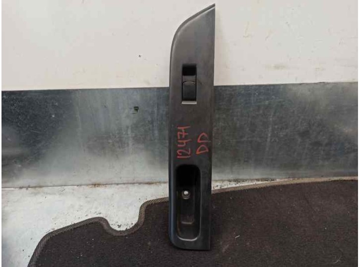 Recambio de mando elevalunas delantero derecho para suzuki swift berlina (mz) 1.3 ddis diesel cat referencia OEM IAM 8376362J01 