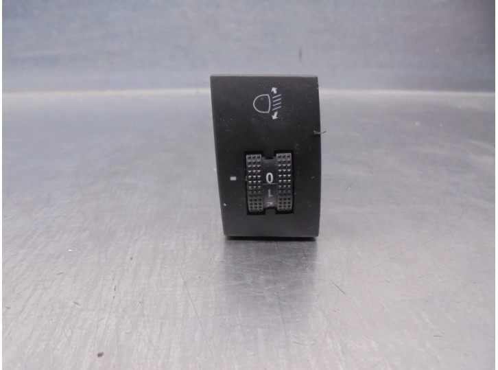 Recambio de mando luces salpicadero para hyundai ix20 1.4 crdi cat referencia OEM IAM 933001K100 