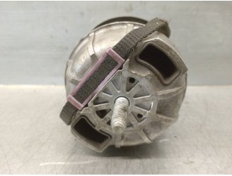 Recambio de soporte motor izquierdo para jaguar s-type 2.7 v6 diesel cat referencia OEM IAM 4R836A003CB 
