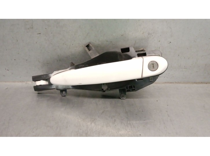 Recambio de maneta exterior delantera izquierda para bmw 3 coupé (e92) 320 d referencia OEM IAM 51217207561 51217207561 
