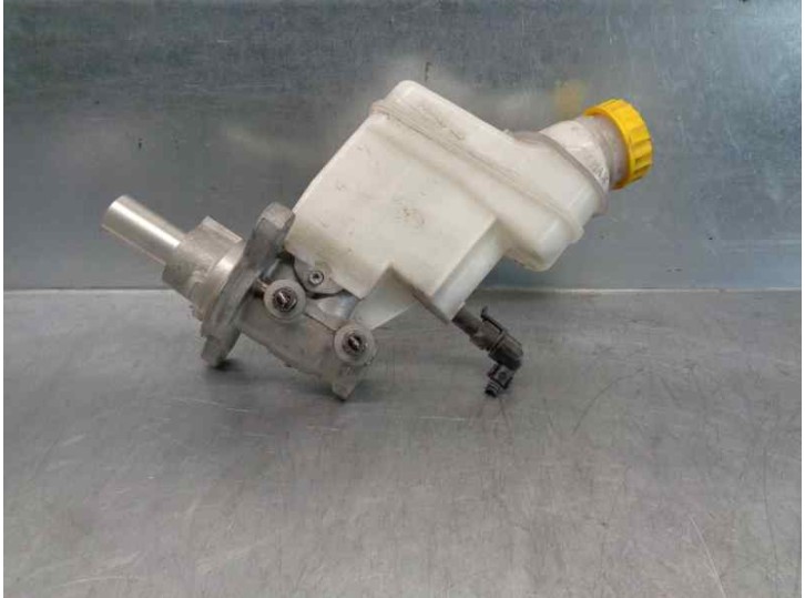 Recambio de bomba freno para fiat 500 x (334) 1.6 16v cat referencia OEM IAM  814487 BOSCH