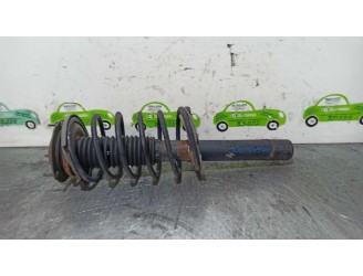 Recambio de amortiguador delantero izquierdo para peugeot 205 berlina 1.4 referencia OEM IAM 