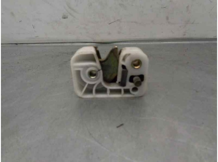 Recambio de cerradura puerta delantera derecha para citroën c-15 17d fg.top 1.9 referencia OEM IAM 