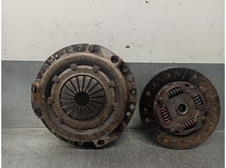 Recambio de kit embrague para peugeot 206 berlina 1.9 diesel referencia OEM IAM 3092000600 3092000600 SACHS