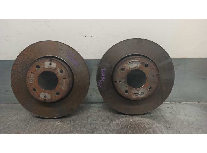 Recambio de disco freno delantero para volvo s40 berlina 2.0 turbo cat referencia OEM IAM 
