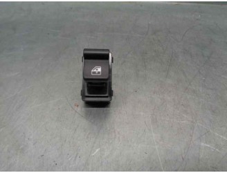 Replacement rear right window switch for Fiat 500 X (334) 1.6 16V CAT OEM IAM reference 30170841 