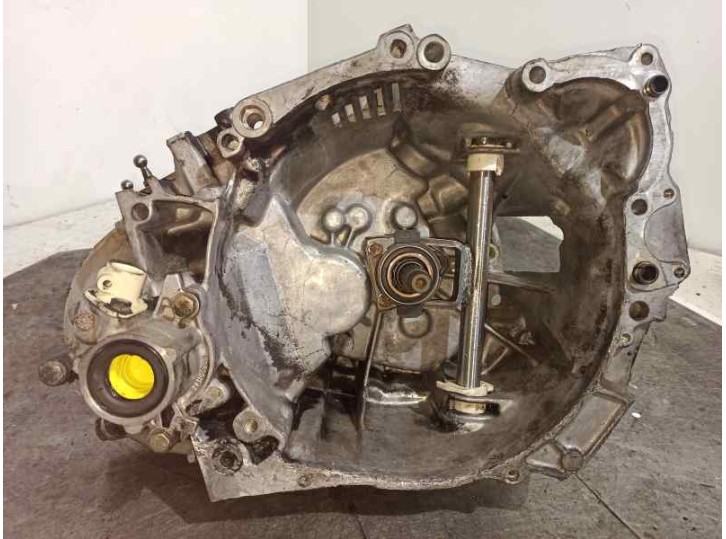 Replacement gearbox for Peugeot 205 saloon 1.8 diesel CAT OEM IAM reference 20CH59 