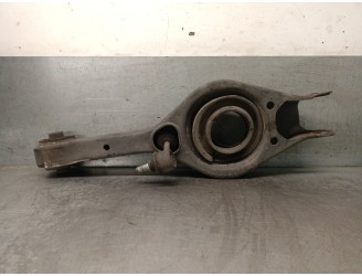 Recambio de brazo suspension superior trasero izquierdo para kia sportage iii (sl) 1.7 crdi referencia OEM IAM 552102Y000 552102