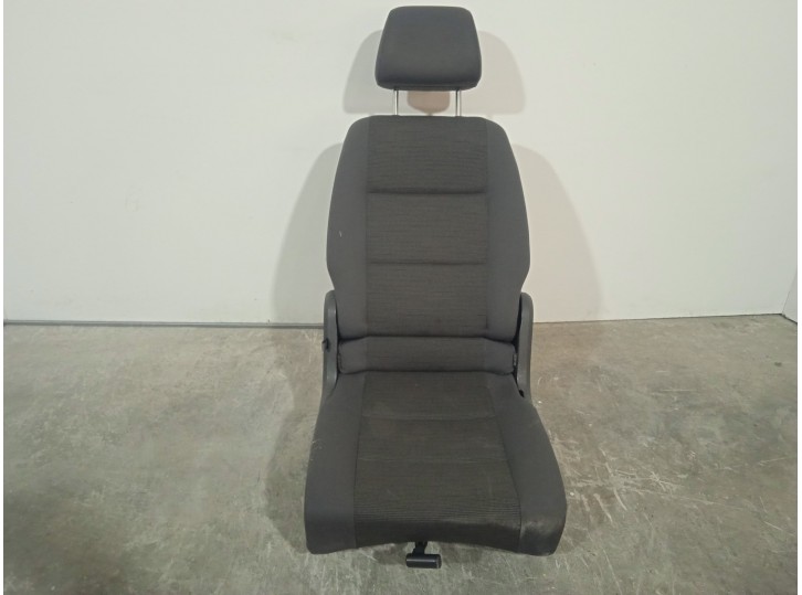 Recambio de asientos trasero derecho para volkswagen touran (1t2) 1.9 tdi referencia OEM IAM 1T0883065G TELA GRIS 5 PUERTAS