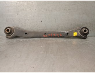 Recambio de brazo suspension superior trasero izquierdo para kia sportage iii (sl) 1.7 crdi referencia OEM IAM 551002S050 551002