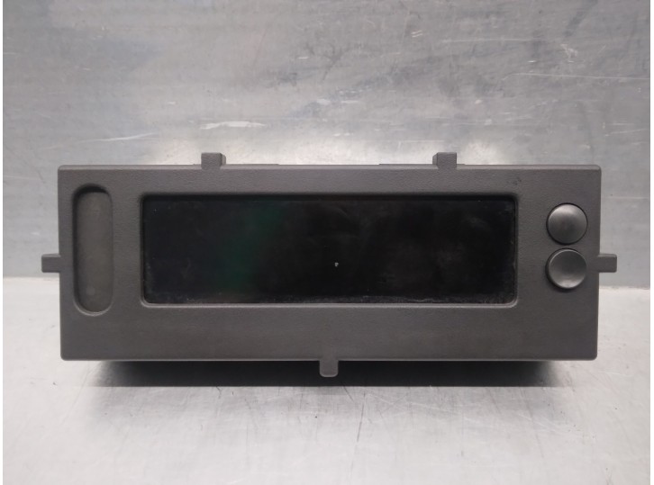 Replacement multifunction screen for Renault Megane III saloon 5 doors 1.5 dCi diesel cat OEM IAM reference 28119970 