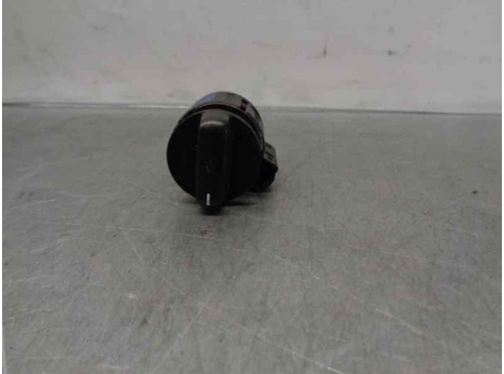 Recambio de mando luces salpicadero para bmw serie 5 berlina (e39) 3.0 24v turbodiesel cat referencia OEM IAM 8363683 