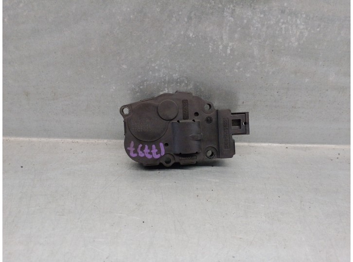 Recambio de motor calefaccion para bmw x6 (e71) xdrive40d referencia OEM IAM T1015556H DE TRAMPILLA 