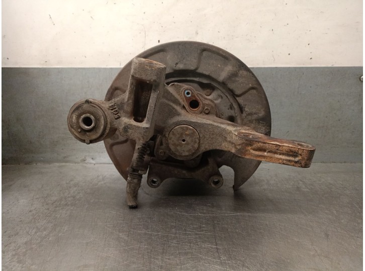 Recambio de mangueta trasera derecha para hyundai tucson (jm) 2.0 crdi cat referencia OEM IAM 527602E000 527602E000 