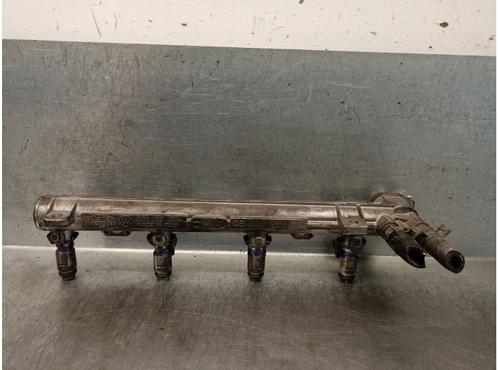 Recambio de rampa inyectora para seat toledo (1m2) 1.6 16v referencia OEM IAM 036133319AL 036133320B 