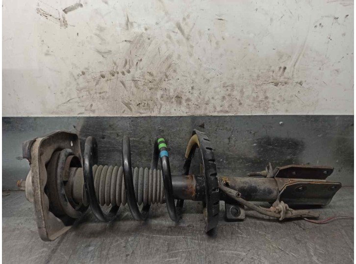 Replacement front left shock absorber for Citroën Jumpy 1.6 16V HDI FAP OEM IAM reference 1400567280 824904002163 SACHS