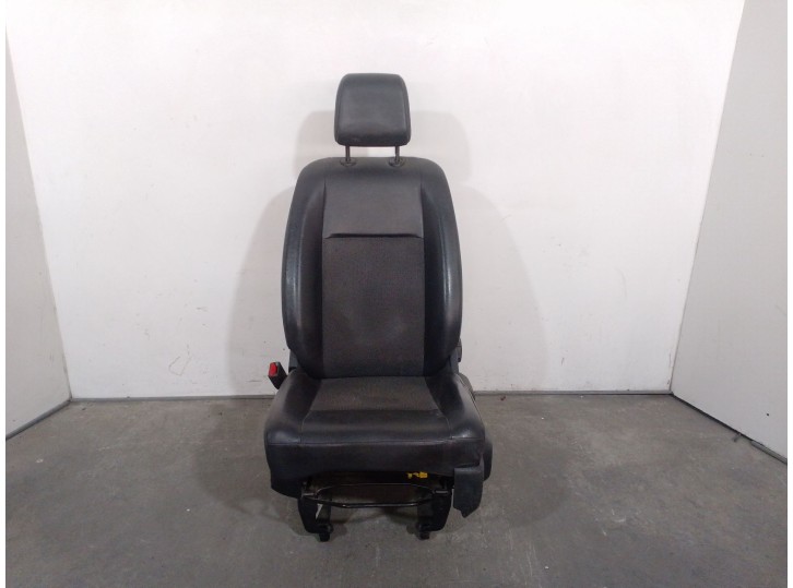 Recambio de asiento delantero izquierdo para opel vivaro c furgoneta (k0) 1.5 referencia OEM IAM D 15 DTH (DV5RUC) 