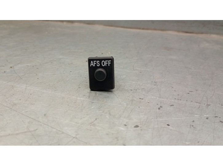 Replacement switch for Lexus RX (_U3_) 400h (MHU38_) OEM IAM reference 8493048010 8493048010 