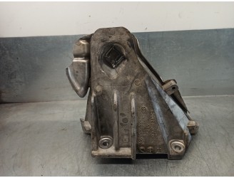 Recambio de soporte motor derecho para bmw x6 (e71) xdrive40d referencia OEM IAM 6790022 