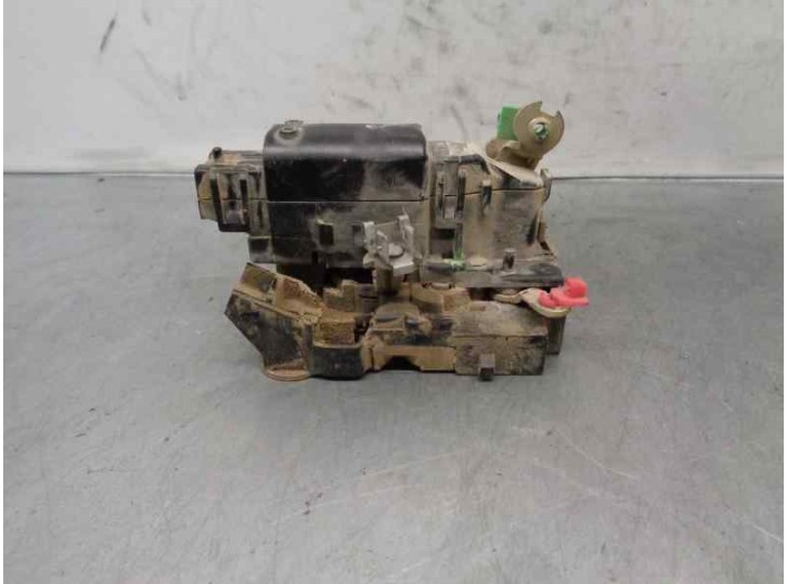 Recambio de cerradura puerta delantera izquierda para nissan kubistar (x76) 1.5 dci turbodiesel cat referencia OEM IAM 2 PINES 