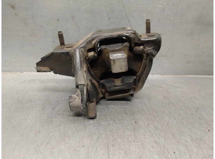 Replacement gearbox mount for Seat Ibiza (6L1) 1.9 SDI OEM IAM reference 6Q0139555 