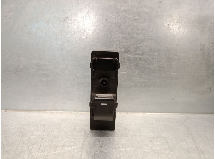 Replacement rear left window switch for Mazda CX-5 (KE, GH) 2.0 (KEEFW) OEM IAM reference KA1J66380 KA1J66380 