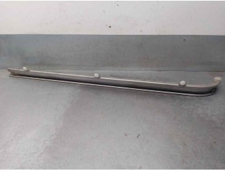 Recambio de soporte / guia puerta corredera para mercedes-benz vito tourer (447) 2.0 cdi cat referencia OEM IAM A4477662200 CENT