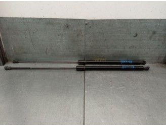 Recambio de amortiguadores maletero / porton para chevrolet cruze hatchback 2.0 diesel cat referencia OEM IAM 95146515 95146515 