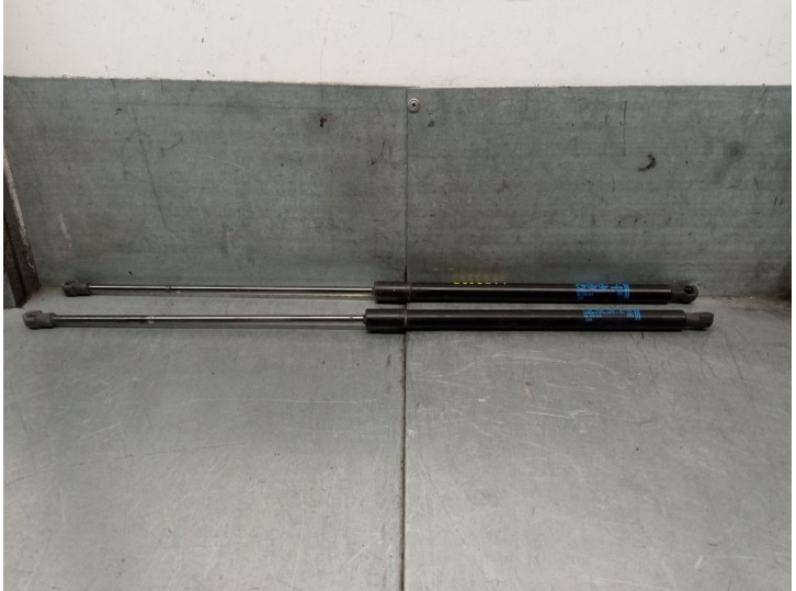 Replacement trunk / tailgate shock absorbers for Chevrolet Cruze Hatchback 2.0 Diesel CAT OEM IAM reference 95146515 95146515 