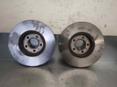 Replacement front brake disc for Skoda Rapid 1.4 16V TSI OEM IAM reference 