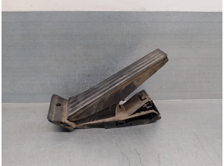 Recambio de potenciometro pedal para seat leon (1p1) 1.2 tsi referencia OEM IAM 35426852644  