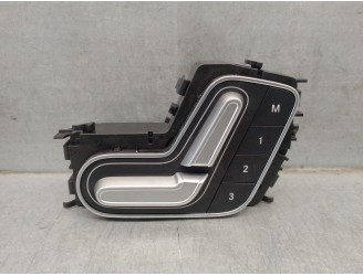 Recambio de mando asiento derecho para mercedes-benz gla (h247) gla 200 d 4-matic (247.713) referencia OEM IAM A1779056600 A1779