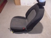 Recambio de asiento delantero derecho para seat ibiza (kj1) 1.0 referencia OEM IAM 4778479 TELA NEGRA Y GRIS 5 PUERTAS