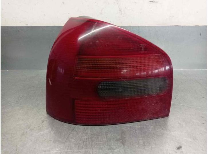 Recambio de piloto trasero izquierdo para audi a3 (8l) 1.8 20v referencia OEM IAM 8L0945095 3 PUERTAS