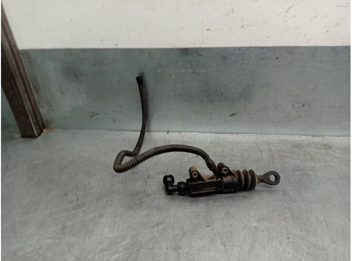 Recambio de bomba embrague para mini r50 , r53 cooper referencia OEM IAM 13670610 