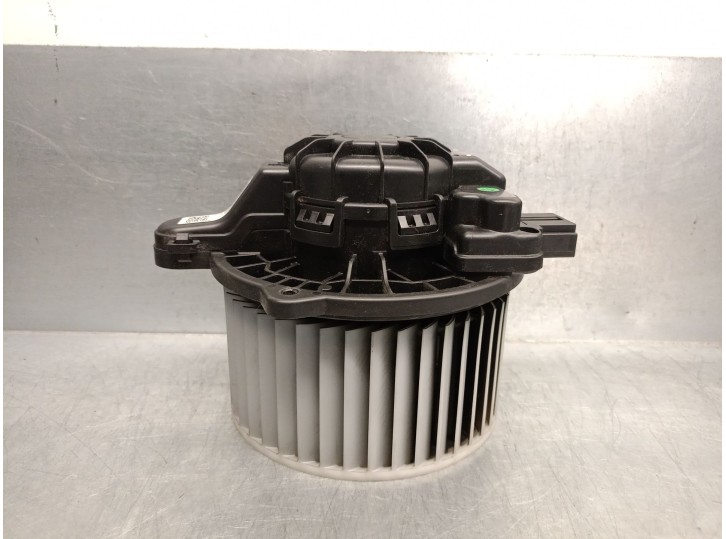 Recambio de motor calefaccion para hyundai ioniq (ae) 1.6 gdi hybrid referencia OEM IAM 97113G2000 97113G2000 