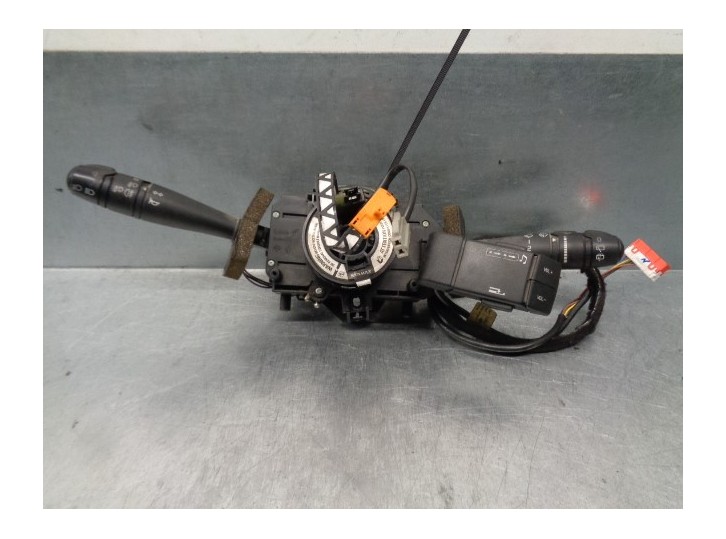 Recambio de mando luces para renault laguna (b56) 2.2 turbodiesel referencia OEM IAM 7700846227B 